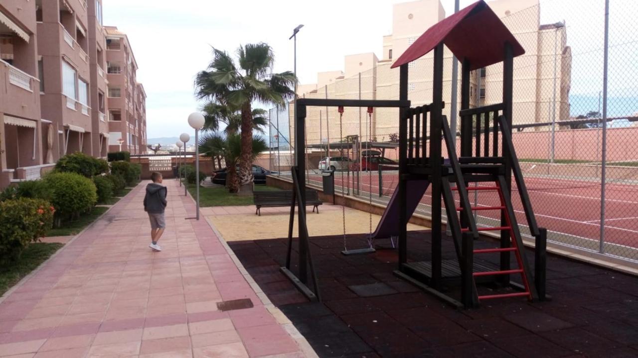 Apartamento En Arenals Del Sol Lägenhet Arenales del Sol Exteriör bild