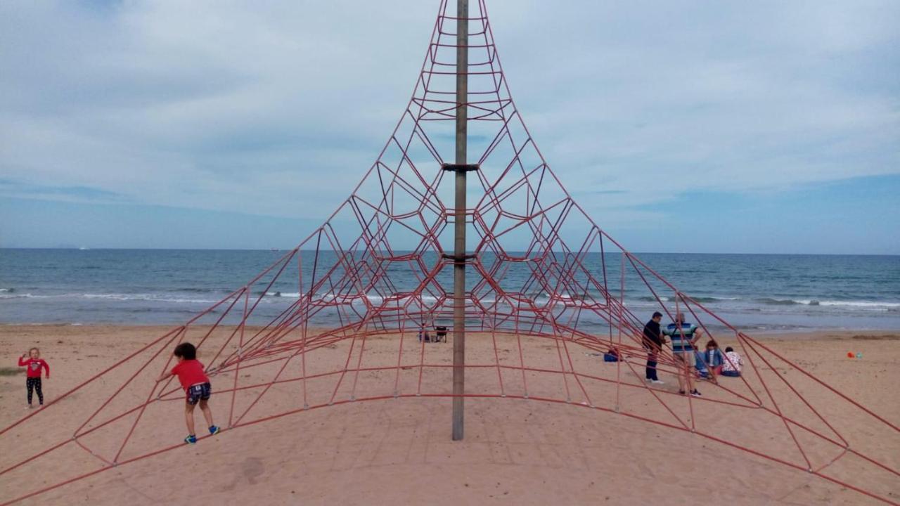 Apartamento En Arenals Del Sol Lägenhet Arenales del Sol Exteriör bild